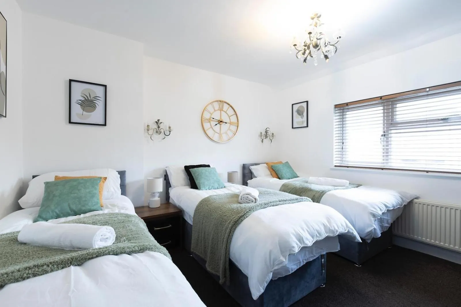 Leeds 3-Bedroom Retreat With Free Wifi And Parking - Ideal For Family And Contractors Leeds (West Yorkshire)